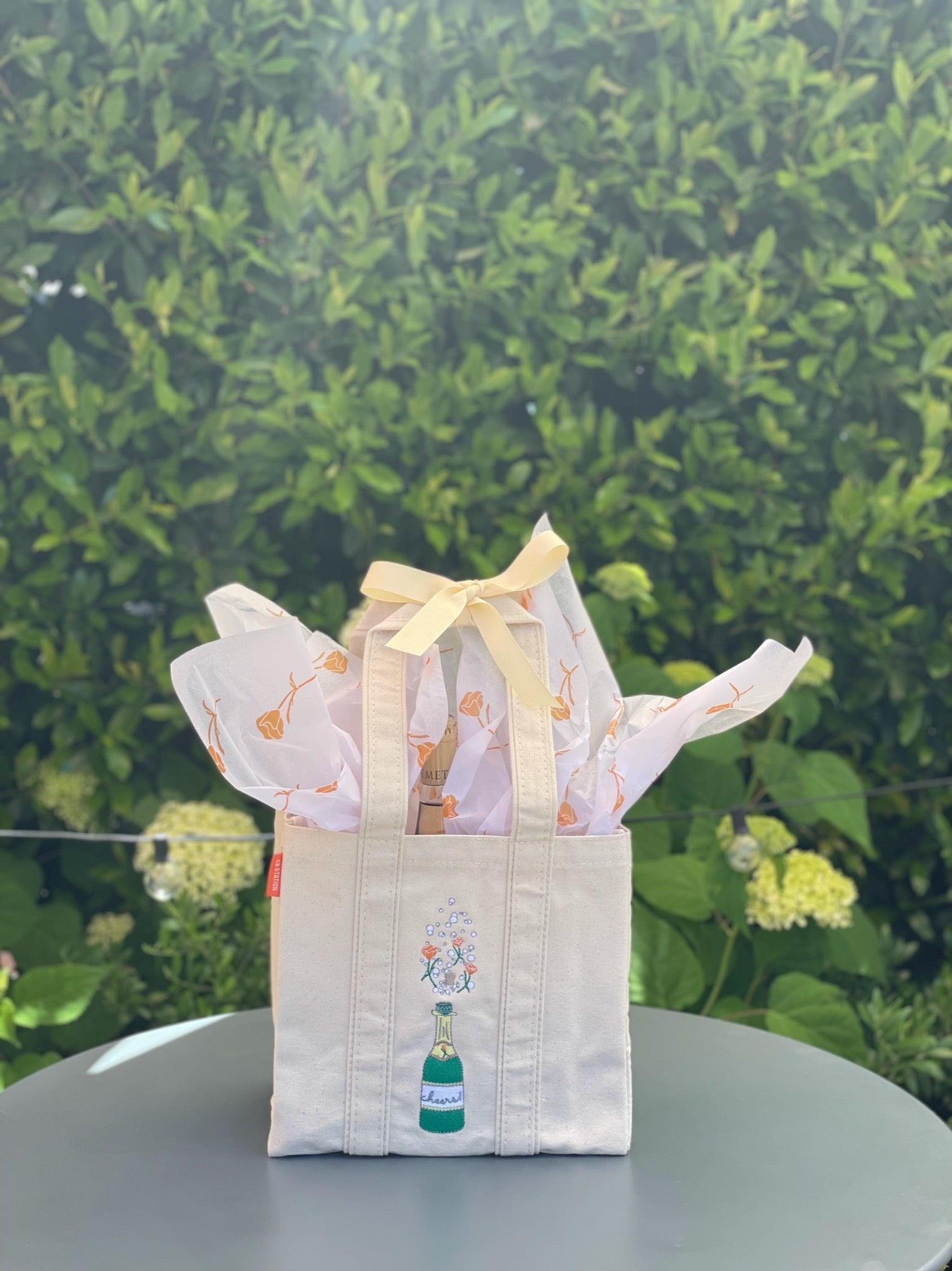 Poppy's Guide to Gift Solutions for Spring Occasions