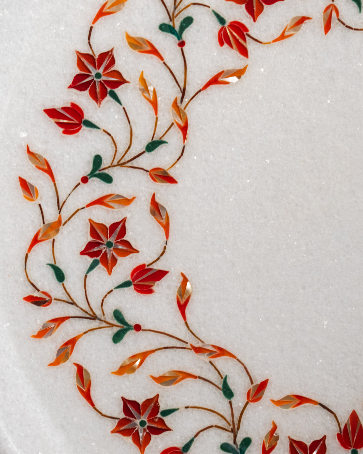 White Round Inlay Platter | Sangemar