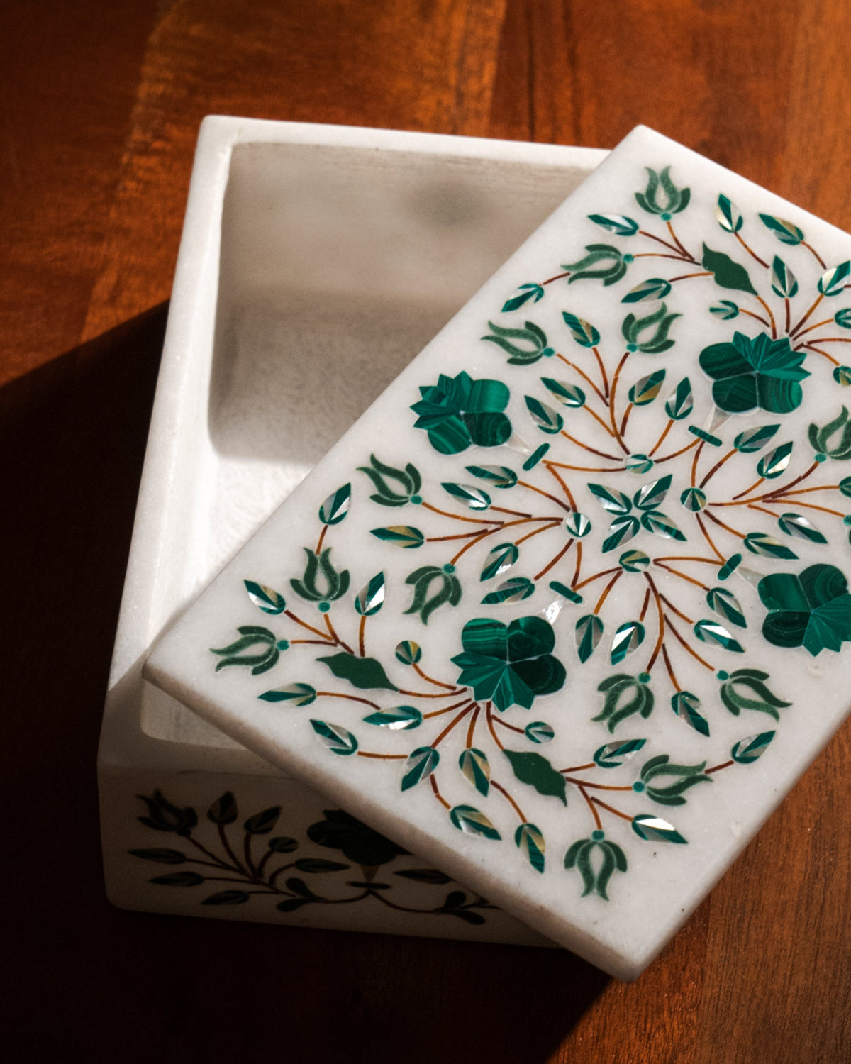 Malachite & White Mother of Pearl Inlay Box (BACK IN STOCK)