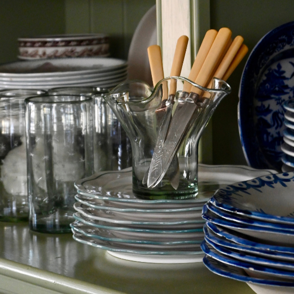 Petite Lettuce Leaf Vase (Clear) | Half Past Seven