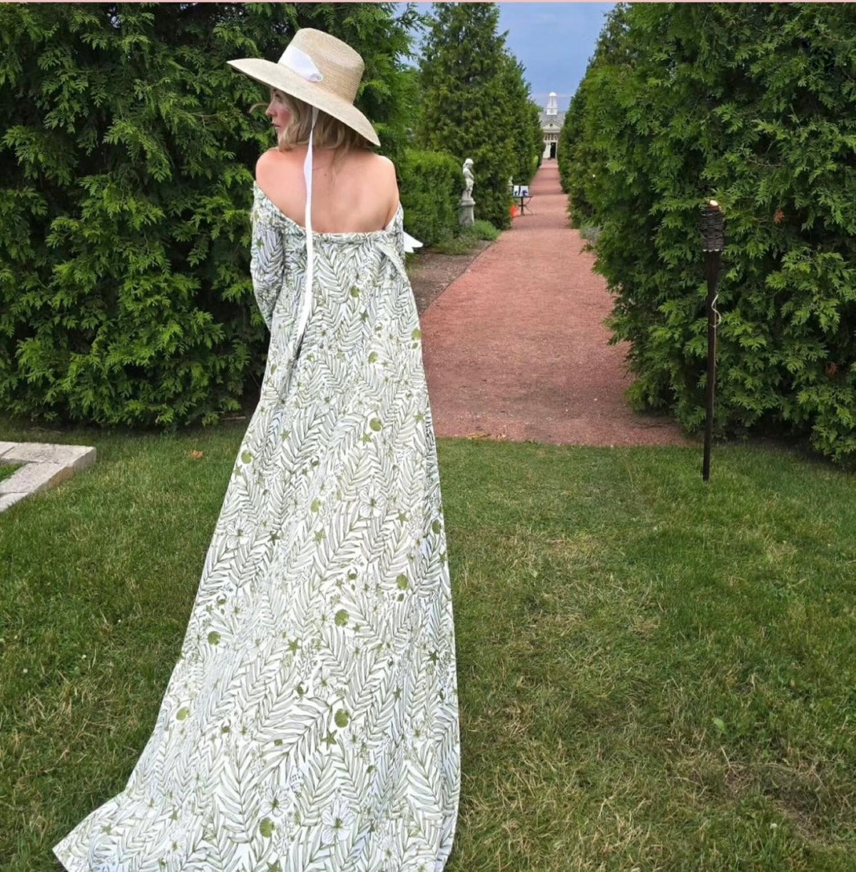 Hollyhock Sun Hat - White Long Grosgrain Ribbon