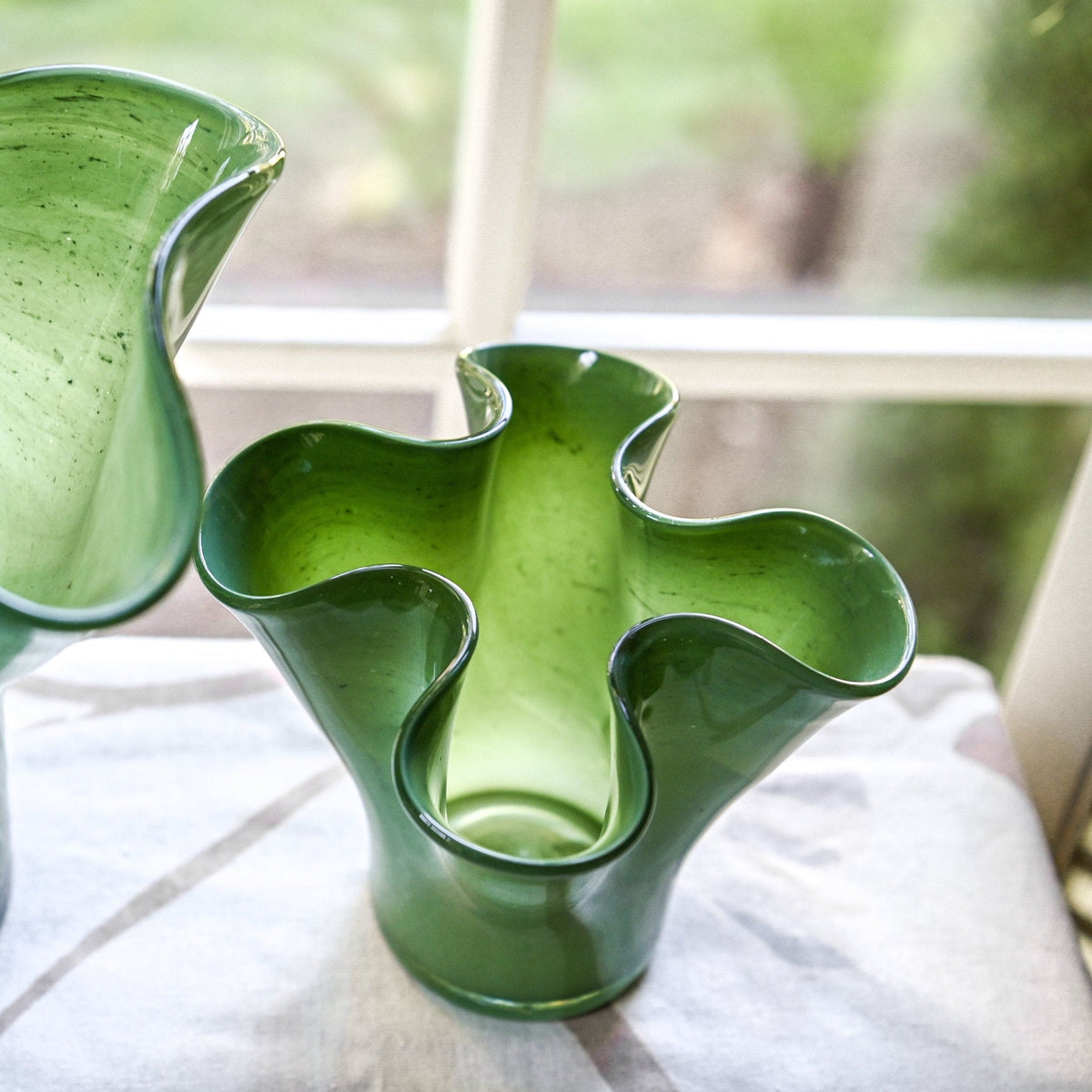 Petite Lettuce Leaf Vase