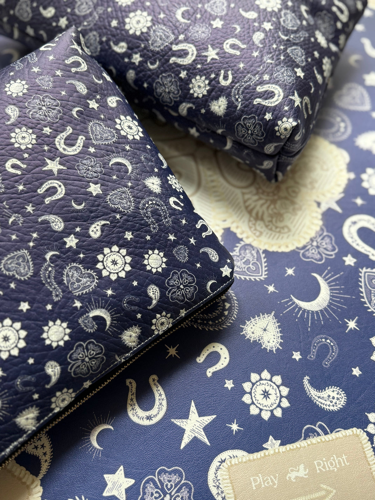 Mahjong Gaming Mat, HEARTS & HORSESHOES **RULES EDITION