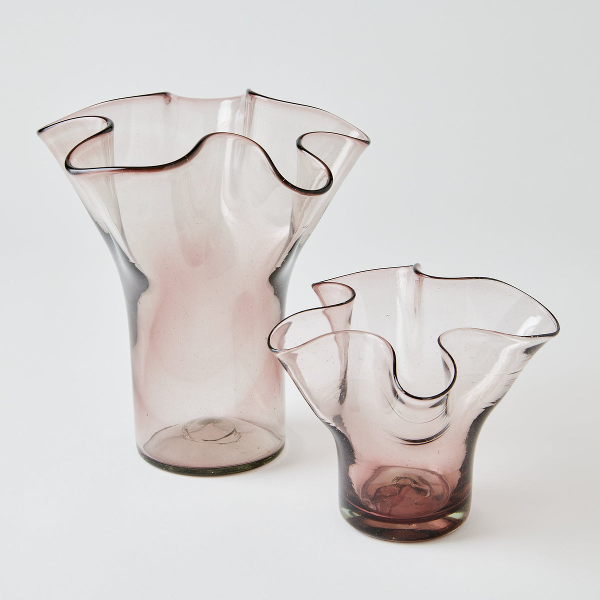 Petite Lettuce Leaf Vase without "7" stamp