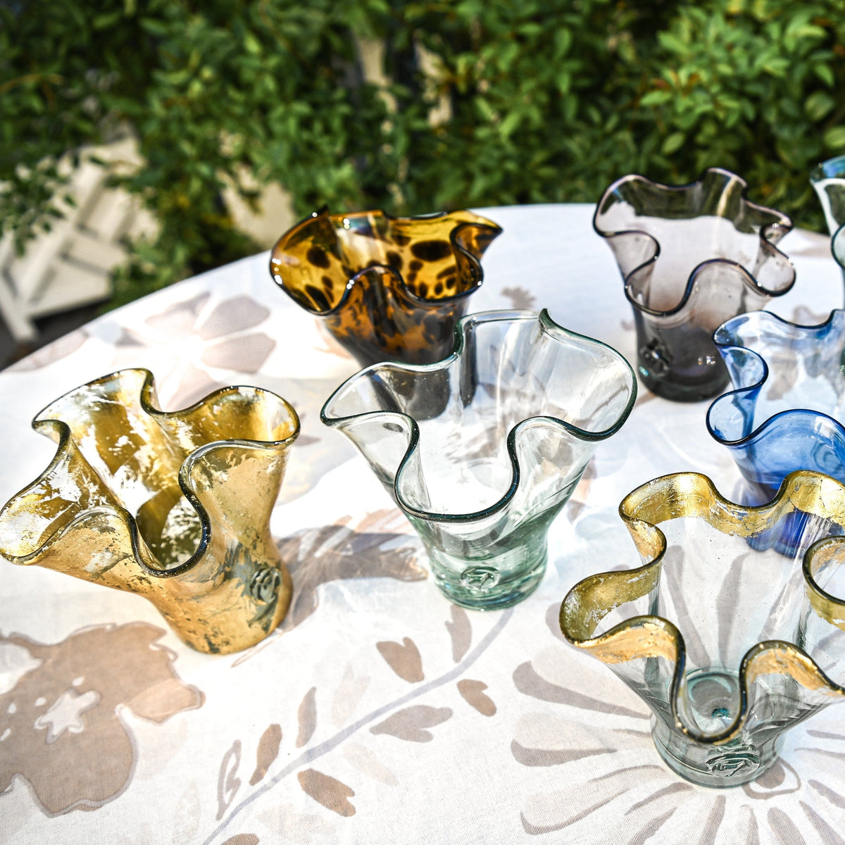 Petite Lettuce Leaf Vase without "7" stamp