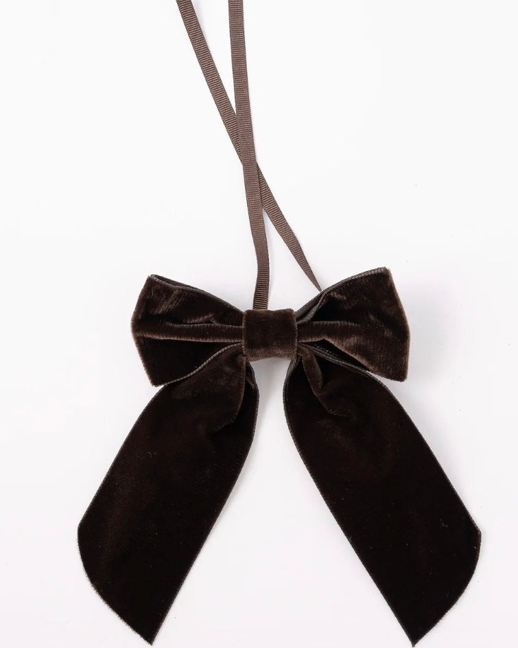 Velvet Napkin Bow | No Reservations