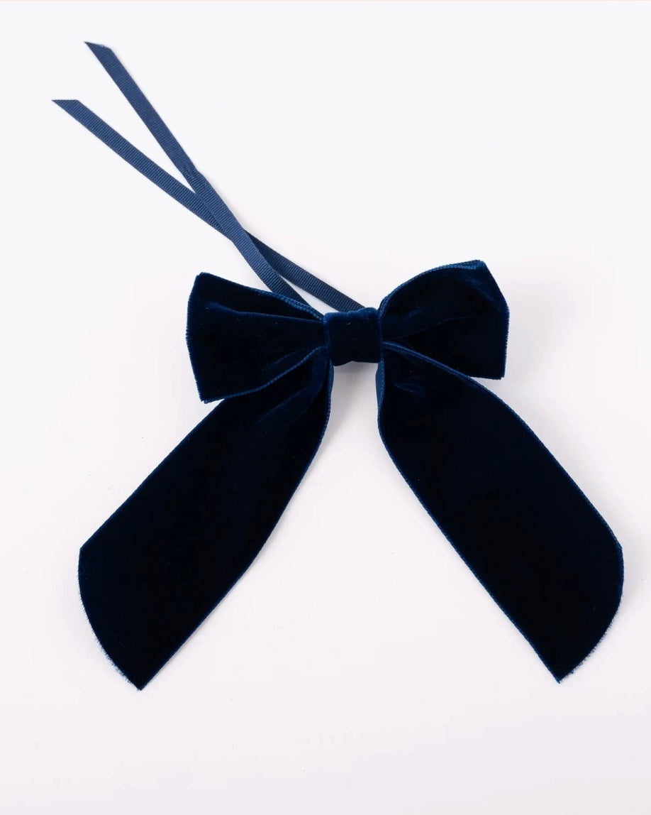 Velvet Napkin Bow | No Reservations
