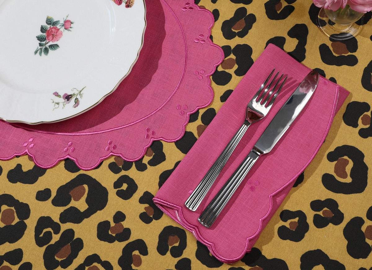 Eloise Pink Linen Dinner Napkins | House of Gleason