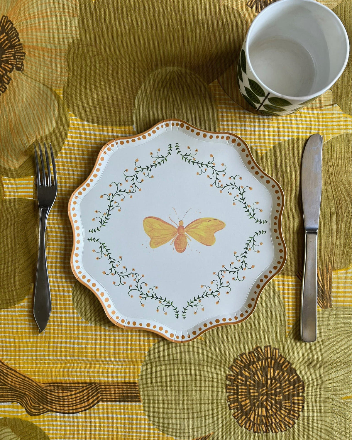 Flutter Dessert Plate Set - Golden