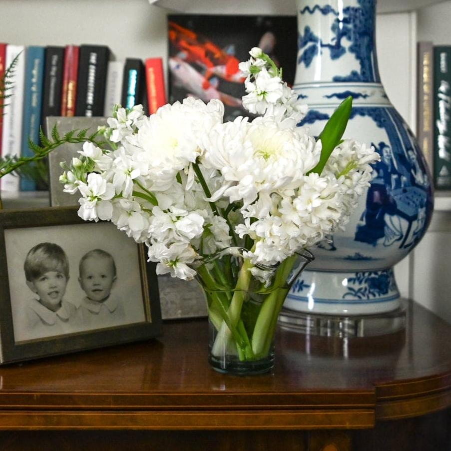 Petite Lettuce Leaf Vase (Clear) | Half Past Seven