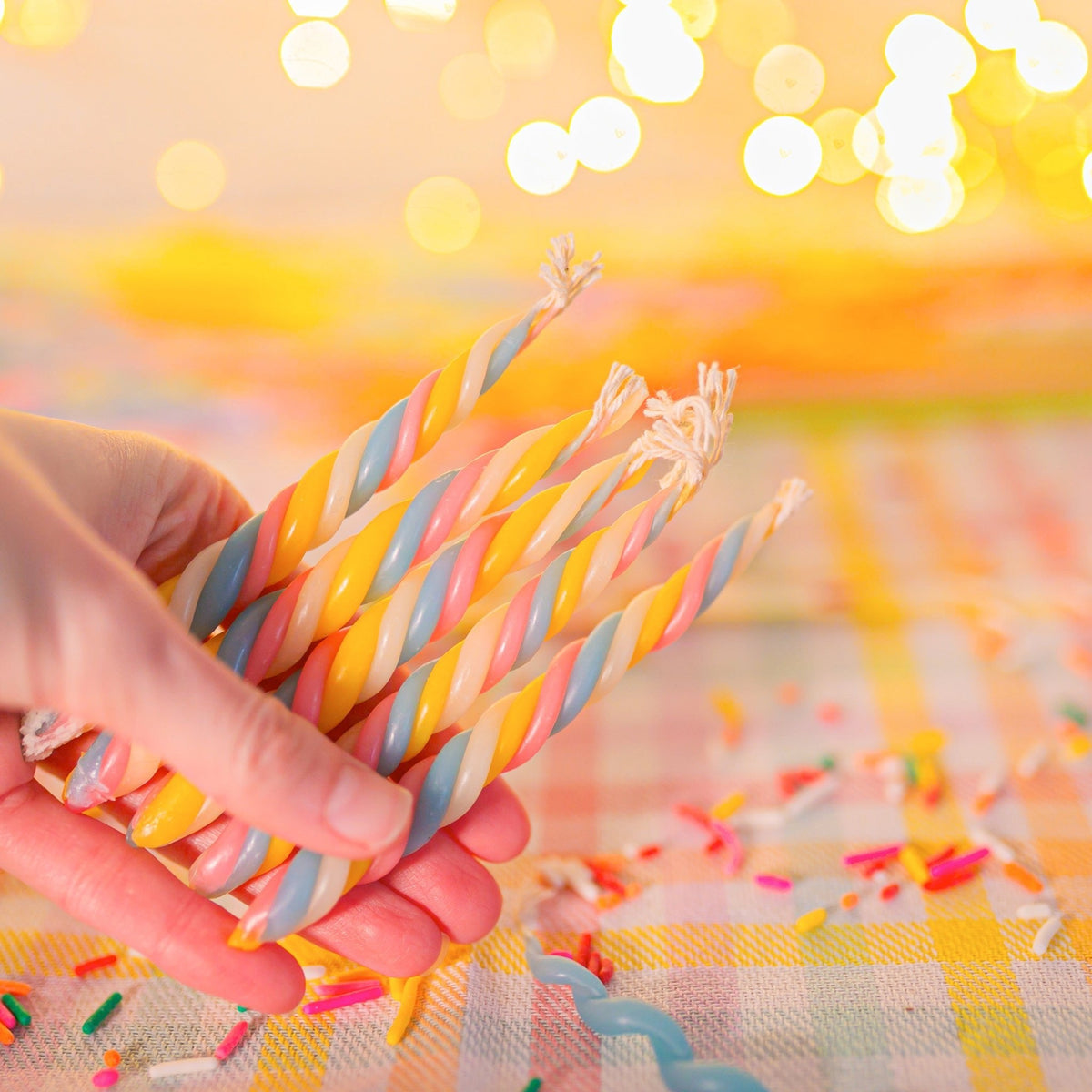 CANDLES Twisted MARSHMELLOW Candle (x5)